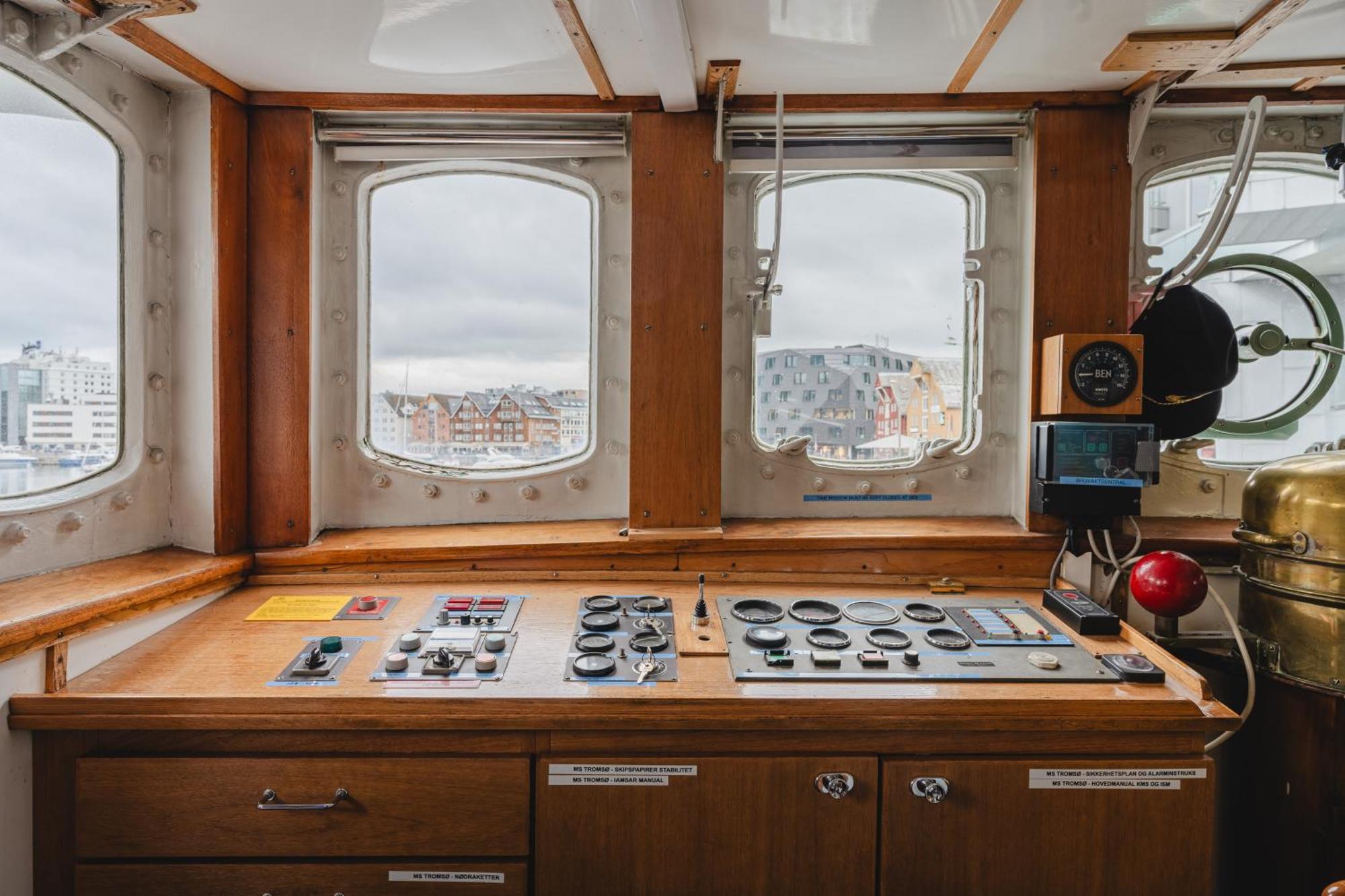 Norwegian Fjord Explorer Line Tromsø Esterno foto