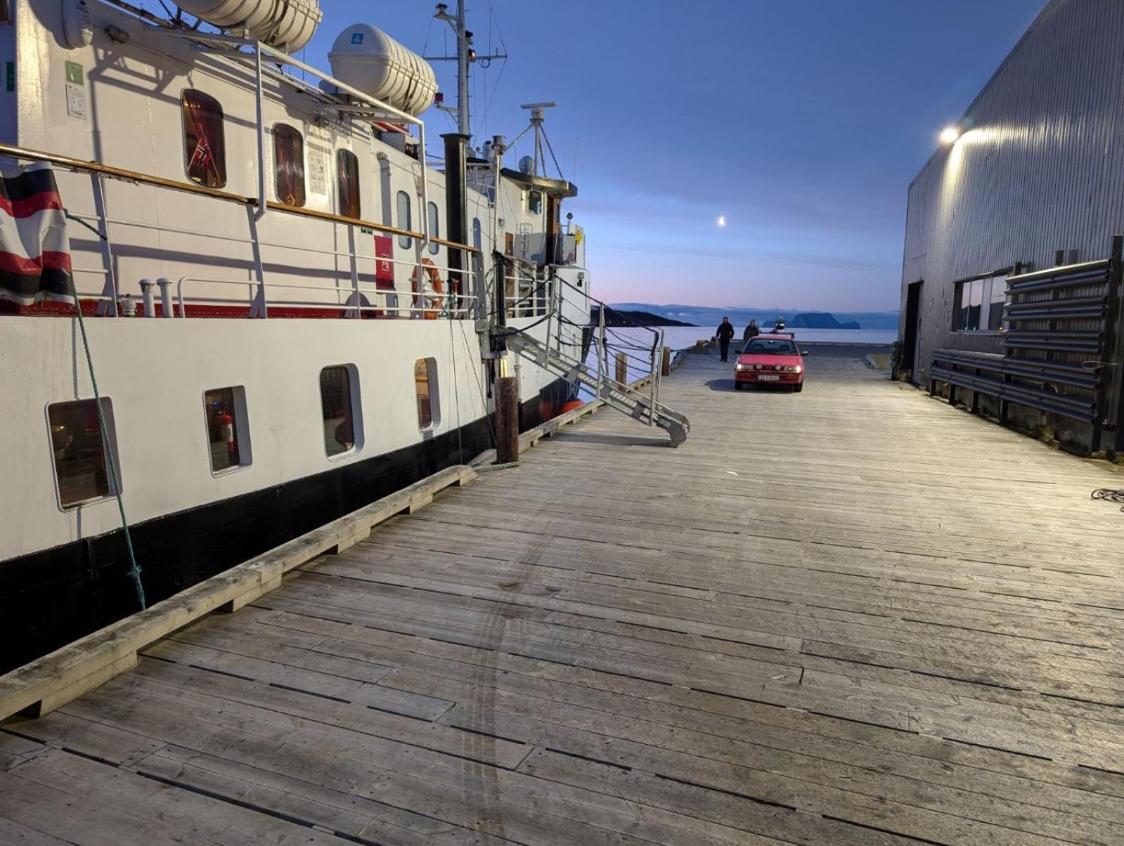 Norwegian Fjord Explorer Line Tromsø Esterno foto